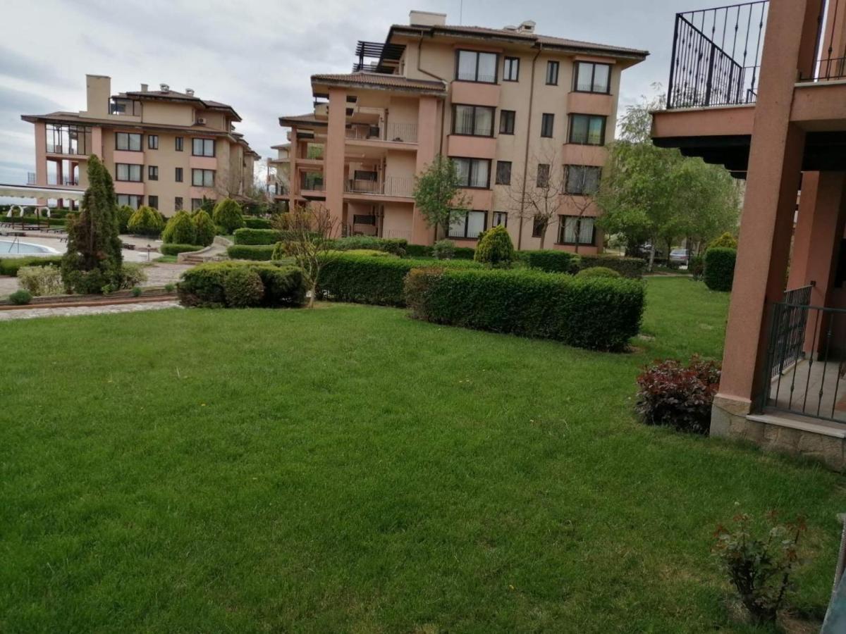Luxury Family Apartment Kaliakria Topola Bagian luar foto