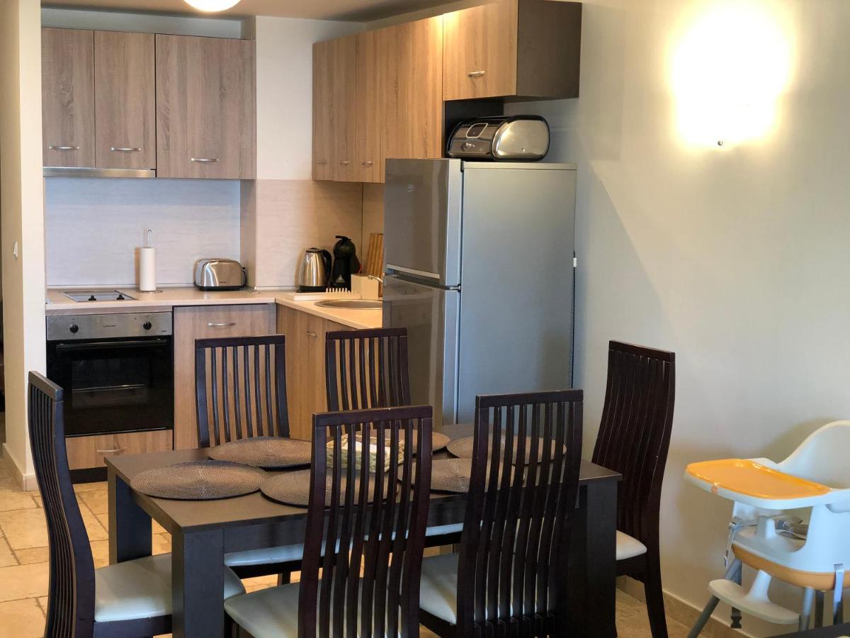 Luxury Family Apartment Kaliakria Topola Bagian luar foto