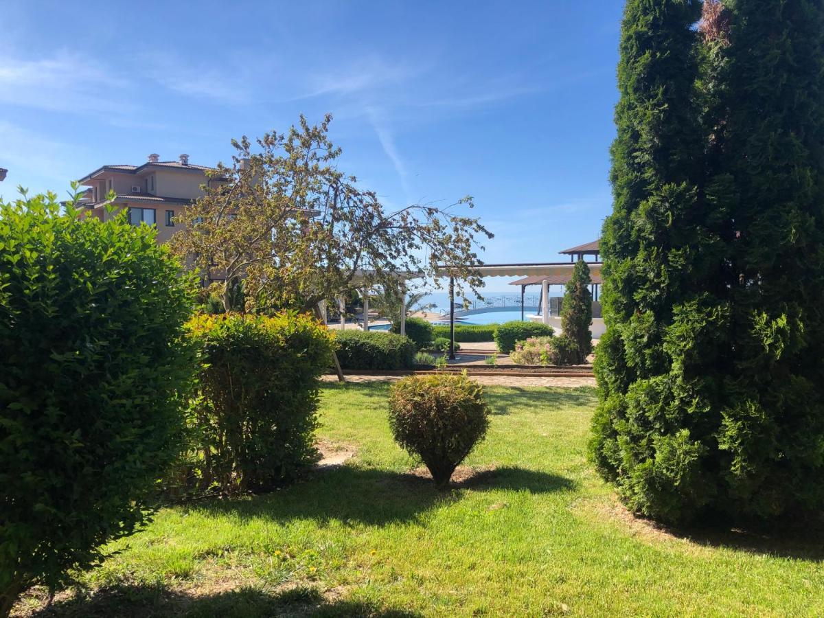 Luxury Family Apartment Kaliakria Topola Bagian luar foto