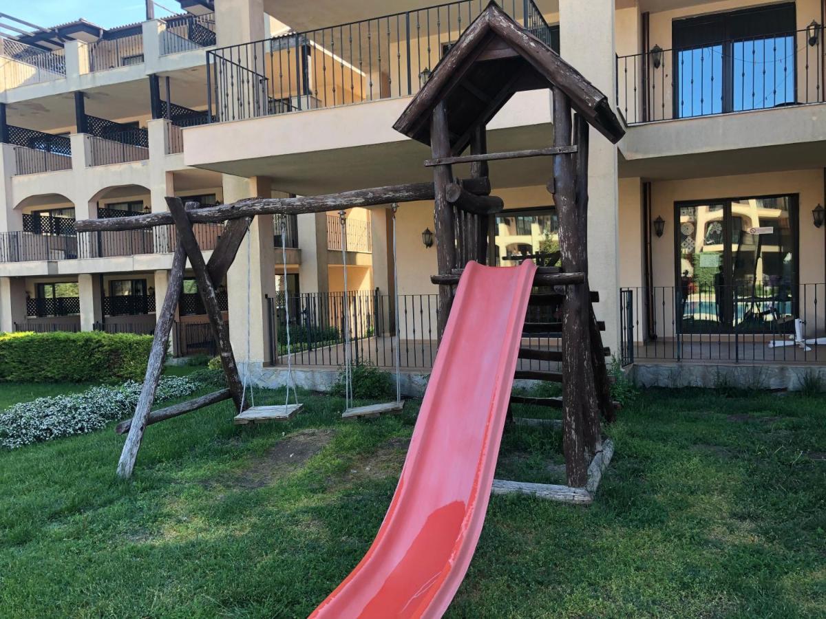 Luxury Family Apartment Kaliakria Topola Bagian luar foto