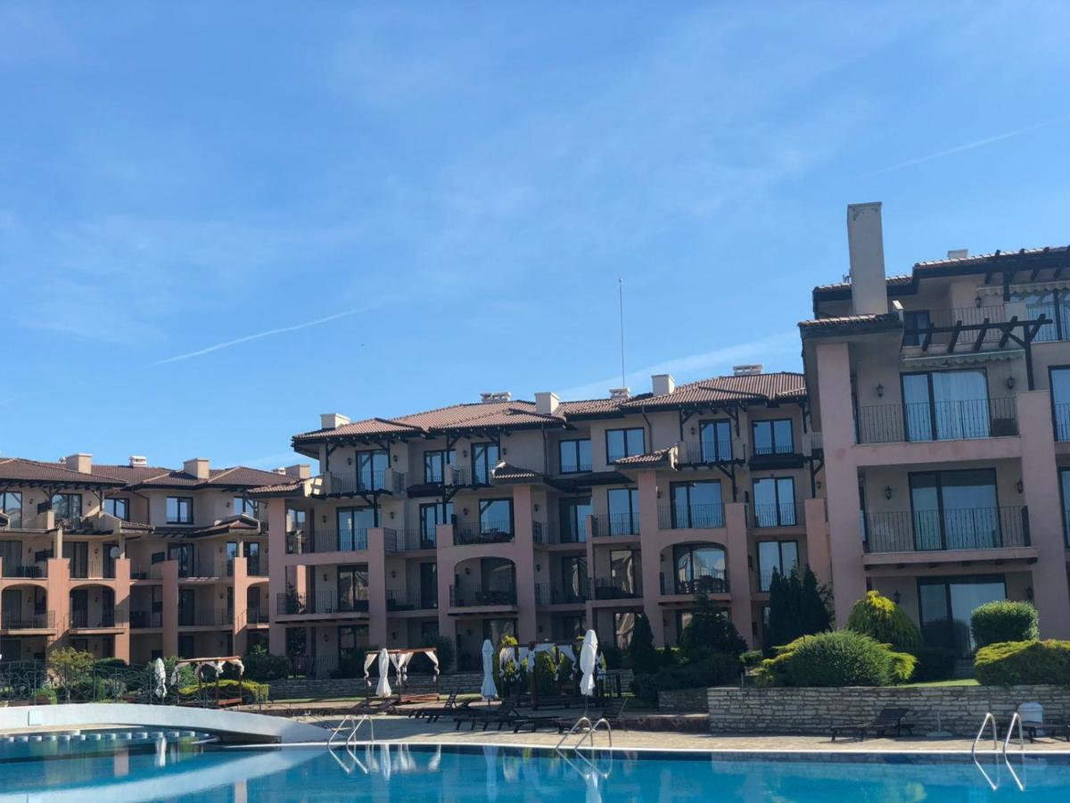 Luxury Family Apartment Kaliakria Topola Bagian luar foto