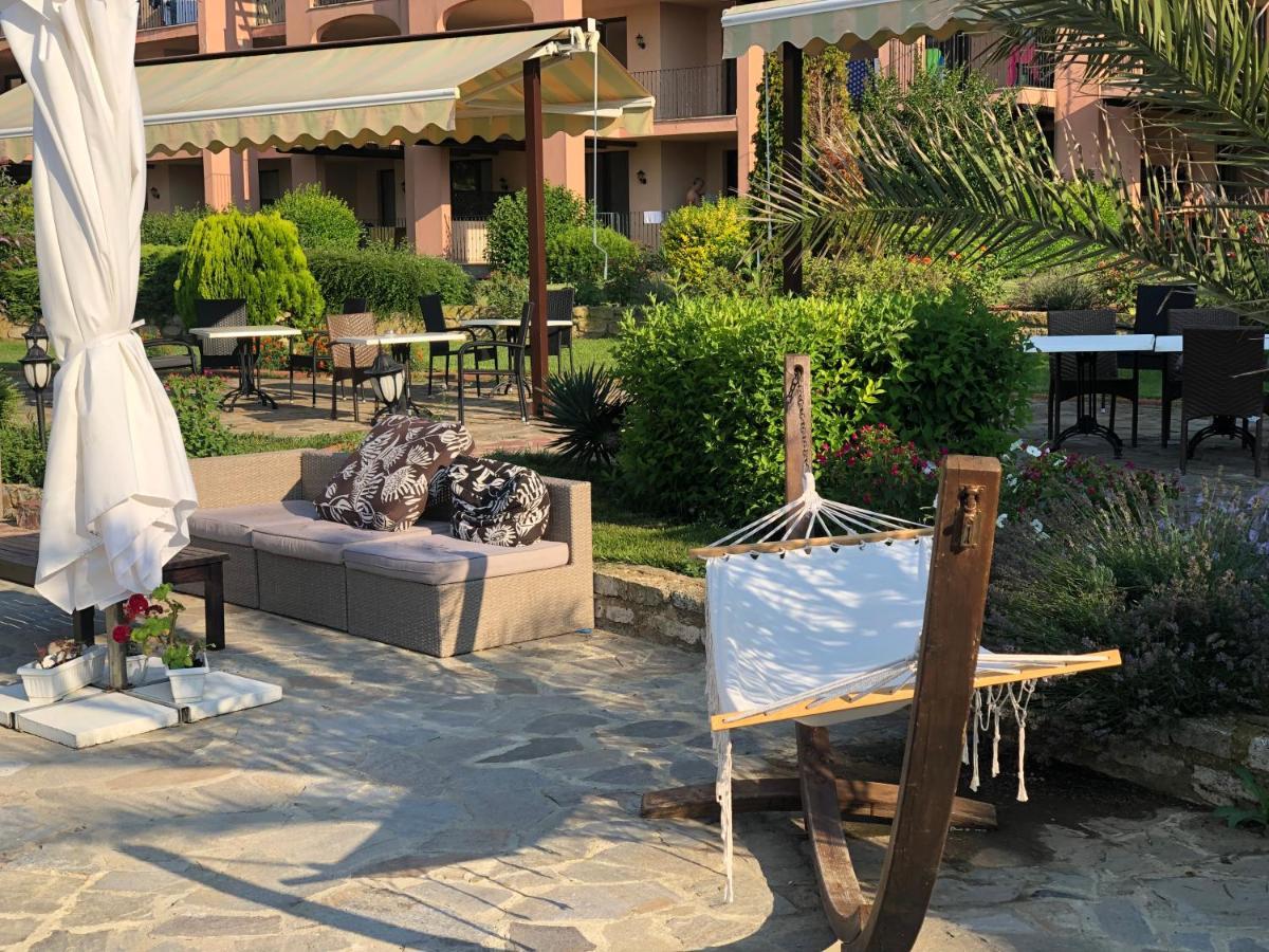 Luxury Family Apartment Kaliakria Topola Bagian luar foto